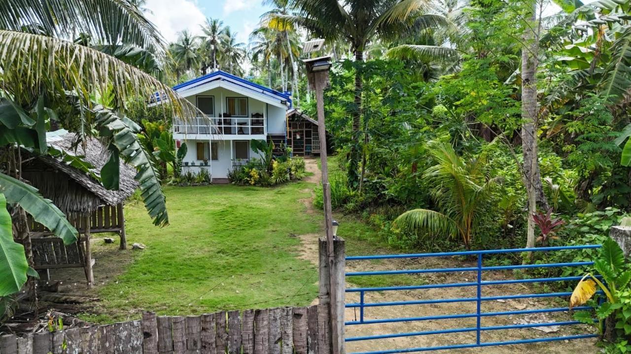 Bayay Ni Nanay Bed & Breakfast In Magpupungko Beach Road Pilar  Exterior photo